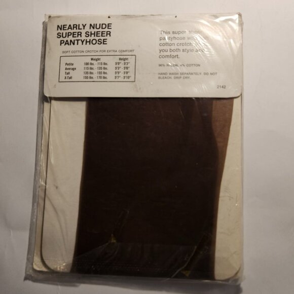 Super Sheer Pantyhose Soft Cotton Crotch Size Average 115-135 Lbs accent - Picture 3 of 4